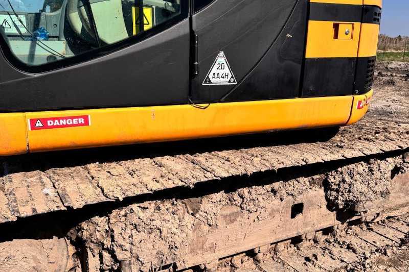 OmecoHub - Immagine JCB JZ140LC